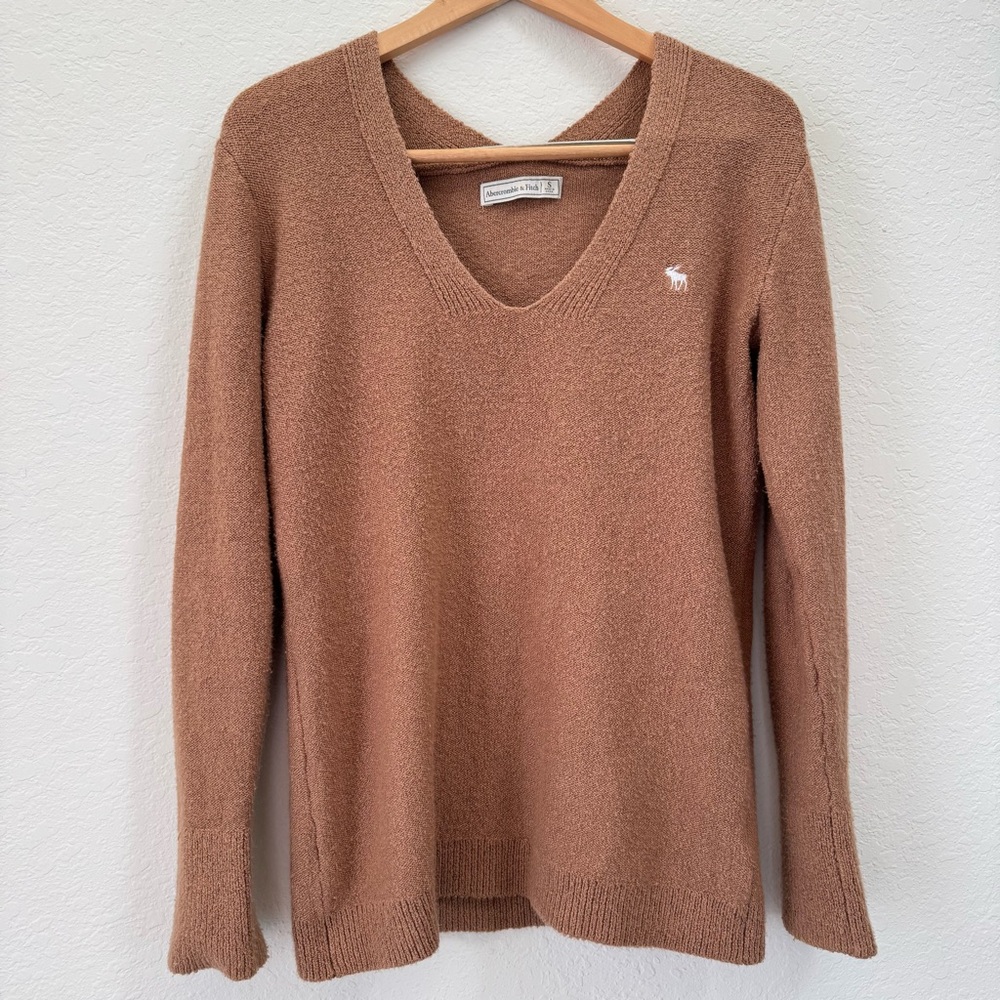 Abercrombie & Fitch Brown V-Neck Sweater